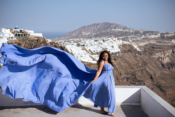 Santorini Flying Dress Photo Session Experience - Price and value: what $301.71 buys you in Santorini time and effort
