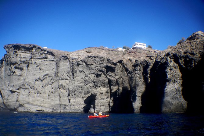Santorini Guided Sea Kayaking with Light Lunch and Pick-up Option - Transfers and total time: how to think about the 4.5 hours