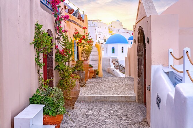 Santorini Highlights Tour (Day/Sunset) - Akrotiri Lighthouse: a historic marker at Santorini’s southwest edge