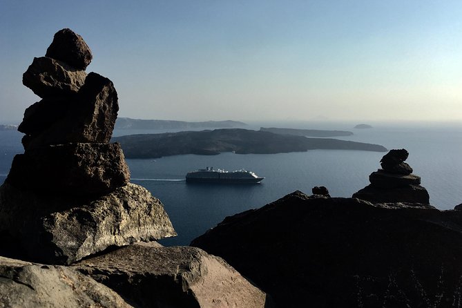 Santorini Luxury Custom Private Tour with Local guide - Price and Value for a Group Up to 2