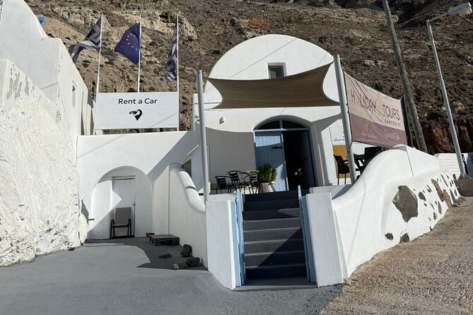 Santorini: Main Port Shared Shuttle - Bus to Hotels or Airport - How the Shared Shuttle Timing Really Works