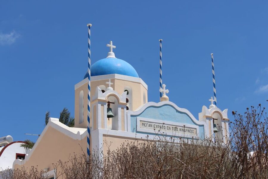 Santorini: Mesa Gonia, Pyrgos and Oia Tour - Who this tour fits best (and who should choose another option)