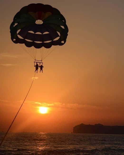 Santorini: Parasailing ExperiencePerissa,Perivolos,St.George - Weather And Timing Tips For Daytime Versus Late Afternoon Flights