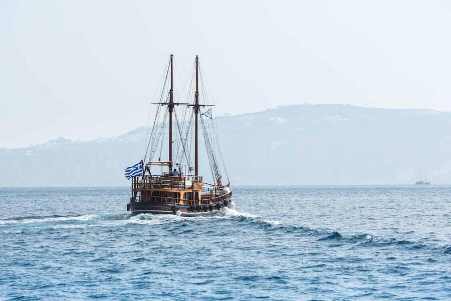 Santorini Port: 3 Hour Cruise to Volcano and Hot Springs - Nea Kameni Volcano: The Optional Crater Hike, Entry Fees, and Footing