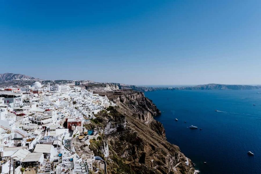 Santorini : Private Guided Highlights Tour - Transportation details that make the tour easier than it looks
