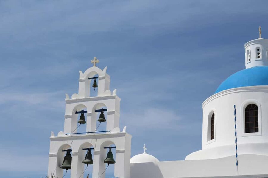 Santorini : Private Guided Highlights Tour - What to bring for a comfortable Santorini afternoon