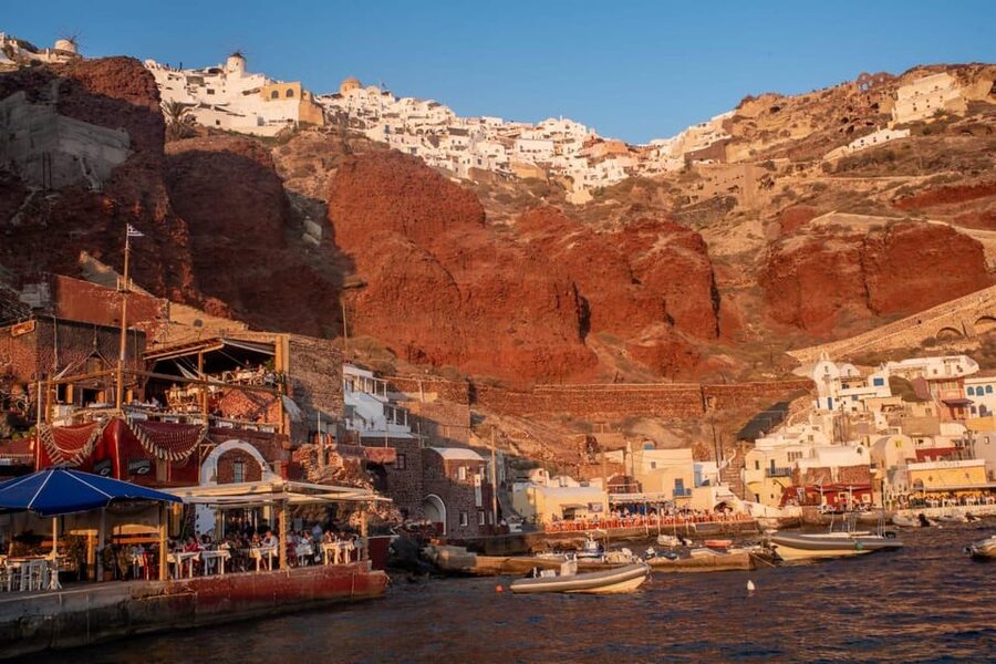 Santorini: Private Sightseeing Tour with Local Guide - What Makes the Guide Experience Different (And Why People Keep Praising It)