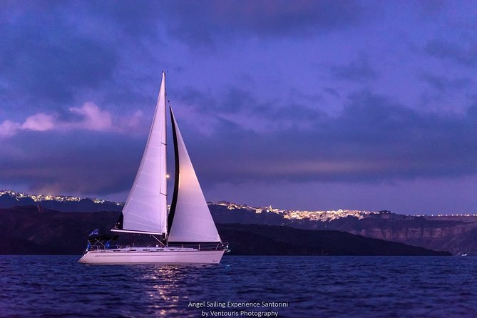 Santorini Private Sunset Sailing Tour with Dinner, Drinks &Transfer included - The 3:30 pm start: catching sunset without feeling rushed