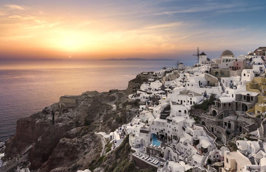 Santorini: Romantic Sunset Caldera Cruise with Dinner - Comfort, Space, and the Stuff You Should Pack