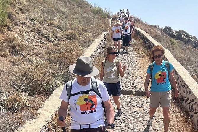 Santorini's Famous Fira to Oia Hike: A Private tour Adventure - Key points before you go