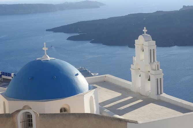 Santorini Sightseeing Half Day Small Group Tour - The Real Value: Small Group Size and a Good Guide-Driver Team
