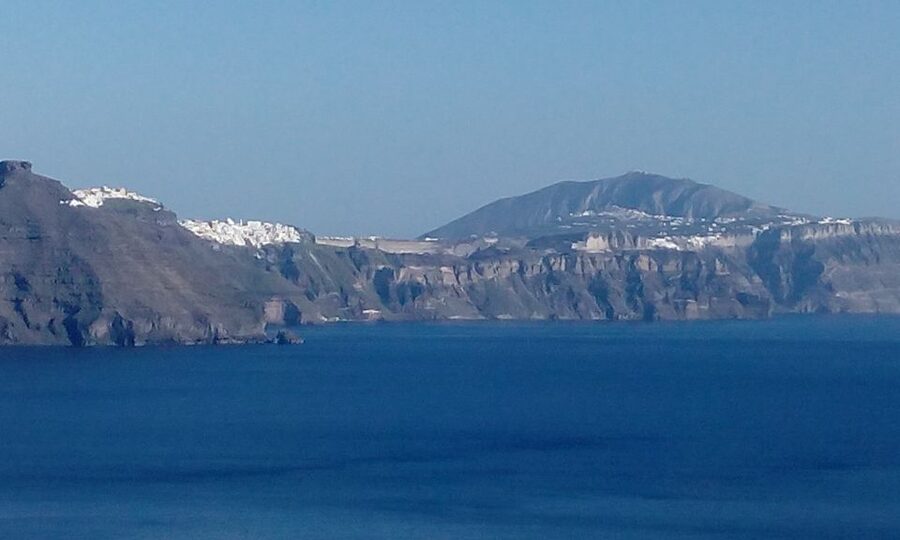 Santorini: Small-Group Highlights Tour of Venetian Castles - Pickup and the Pyrgos hilltop walk (your first big view)