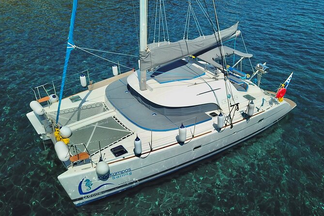 Santorini: Standard Small-Group Catamaran Cruise with Food/Drinks - Rules and Safety Briefing You Actually Need to Follow