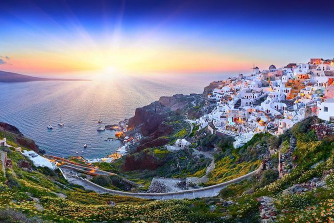 Santorini Sunset Dinner Cruise Including Nea Kameni Visit - Hot Springs Entrance Fee: Small Cost, Cash Needed