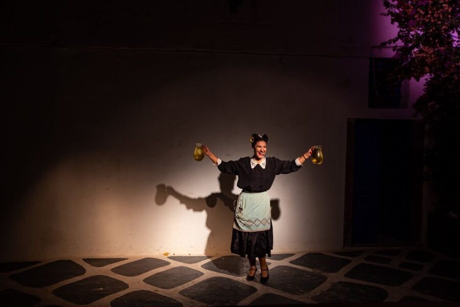 Santorini: The Greek Wedding Show Entry Tickets - Why the Greek Wedding Show feels like a family party in Fira
