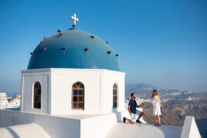 Santorini Walking Tour with a Personal Photographer - Value and price: what $240.66 per group really buys you