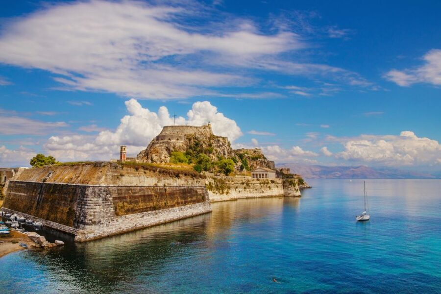 Saranda: Corfu Town and Palaiokastritsa Day Trip with Cruise - Transportation and timing: how to avoid losing time to the tight schedule