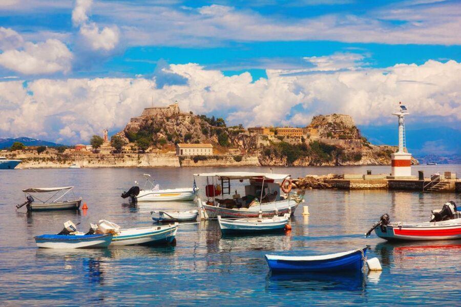 Saranda: Corfu Town and Palaiokastritsa Day Trip with Cruise - Who this Corfu day trip suits best