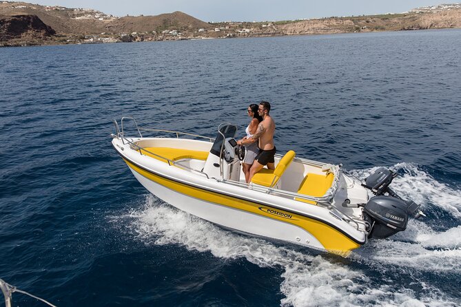 Self-Drive License-Free Boat Rental in Santorini from Vlichada - Key things that make this boat rental work