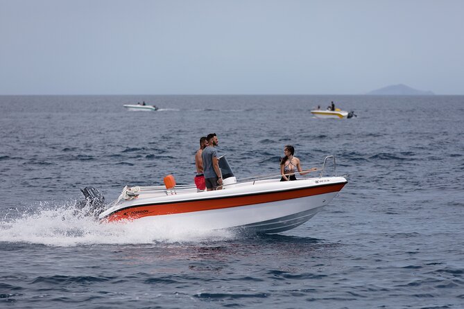 Self-Drive License-Free Boat Rental in Santorini from Vlichada - Building your own 5-hour itinerary, daytime vs sunset