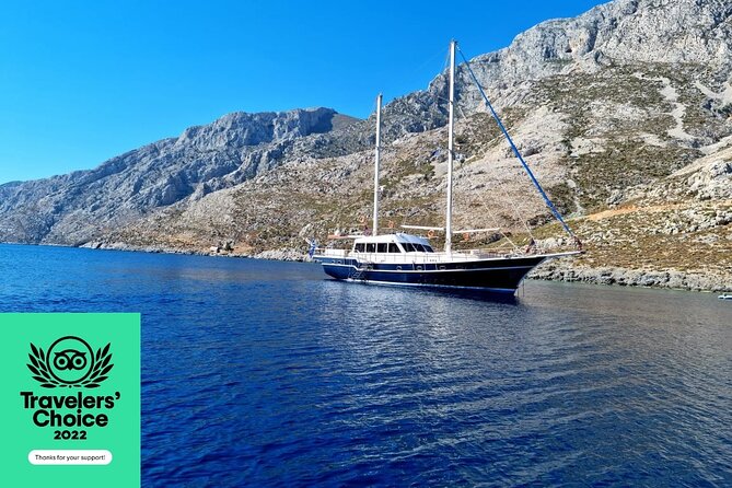 Shared Mykonos Sail Cruise to Delos and Rhenia Islands - Rhenia Island: The Natural-Pool Swim You Came For