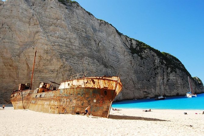 Shipwreck and Blue Caves- 8m Private Boat Tour (up to 11pax) - Logistics that actually matter: where to meet and how to plan your day