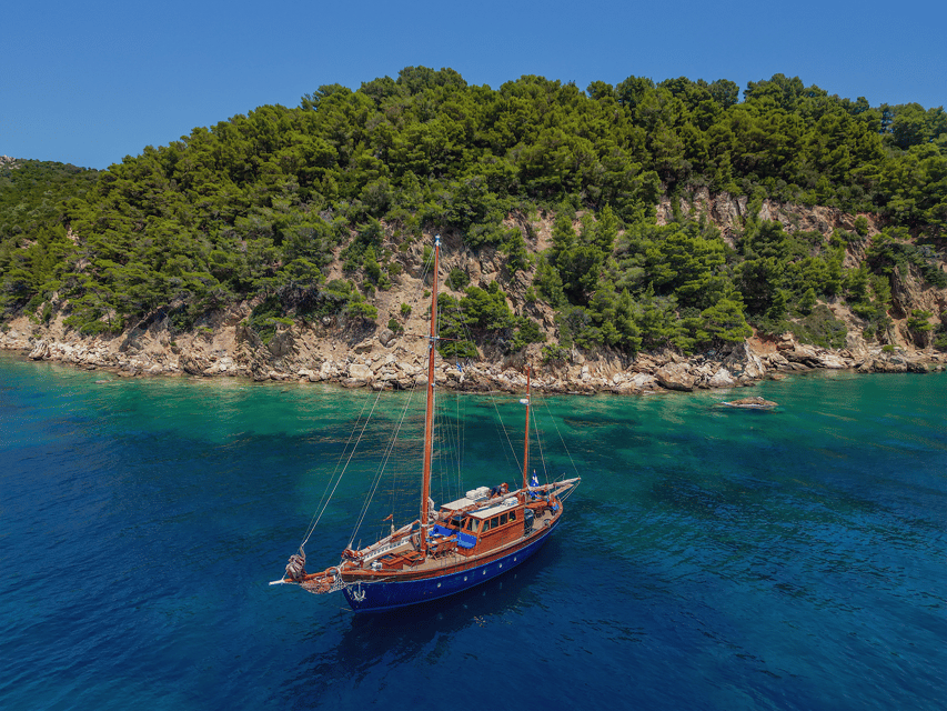 Skiathos: Wooden Sailboat Full- or Half-Day Trip with Meal - The real appeal of a wooden sail day on Skiathos
