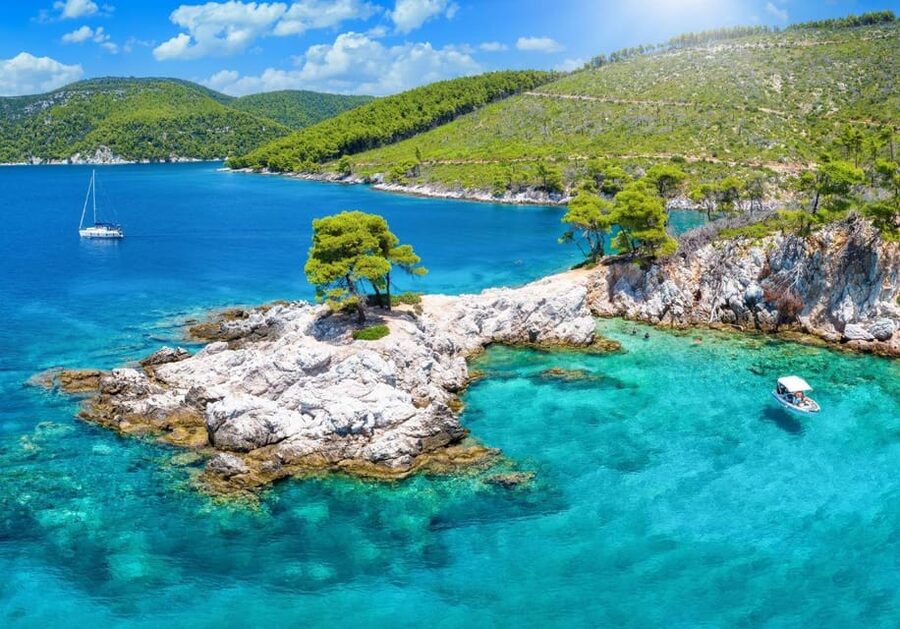 Skopelos: Mamma Mia Experience - Agnontas Beach swim and the easy lunch rhythm