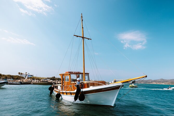 Small Group Kaiki Cruise & Greek Gastronomy Experience - Why a Traditional Kaiki Cruise Works Better Than Big-Boat Sailing