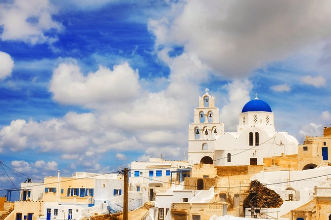 Sunset In Oia & Traditional Villages Bus Tour - Stop 3: Pyrgos Kallistis, village views, and Skaros ruins
