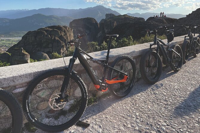 Sunset Meteora Tour on E-Bike - Your guide matters, especially on tight turns and big sights