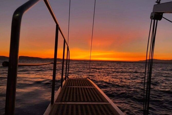 Sunset South Coast Sail Cruise with lunch,drinks, optional transfer - Lunch, Coffee, and Drinks: Included Food That Actually Hits