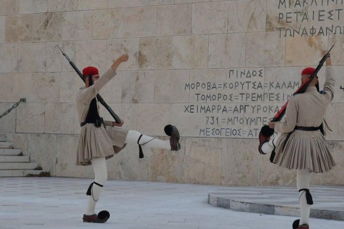 Super Saver Combo: Morning Acropolis, Museum and Afternoon Sounio - Plaka and a Break: Using the Gap Between Morning and Afternoon