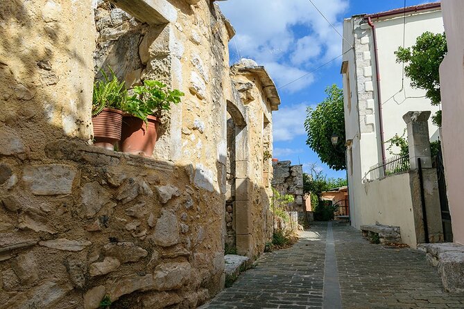 The 7 Villages of Apokoronas Tour – Explore East Chania Mainland - Stop 4: Emprosneros bakery stop, olive oil on warm bread and biscuits