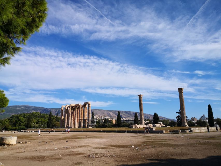 The Best of Athens Tour: Top Sights and Attractions - Maximos Mansion and the formal Athens vibe on the move