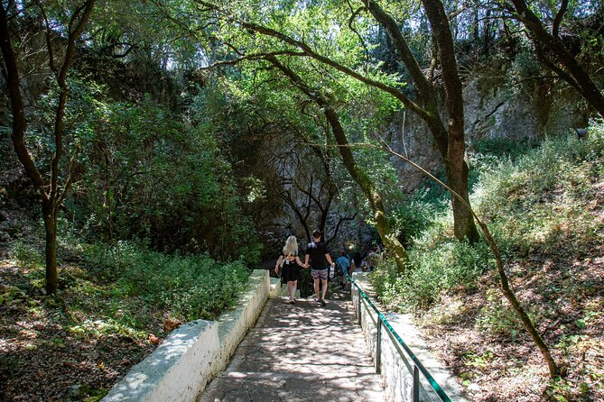 The Caves ....Drogarati Cave and Melissani Lake - Price and value: what you pay for (and what you still need)