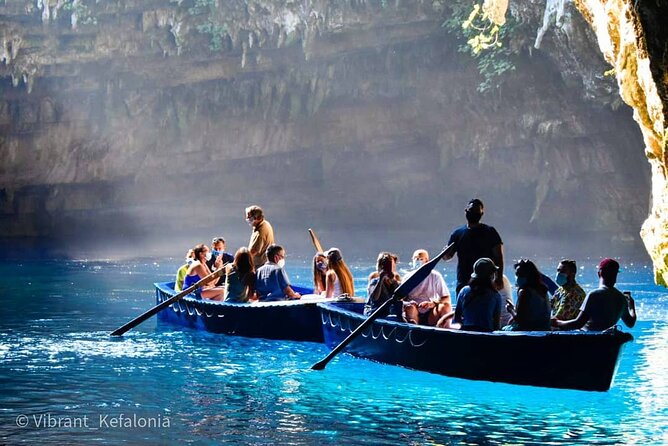 The Caves ....Drogarati Cave and Melissani Lake - Guides and bus drivers: how the narration changes the day