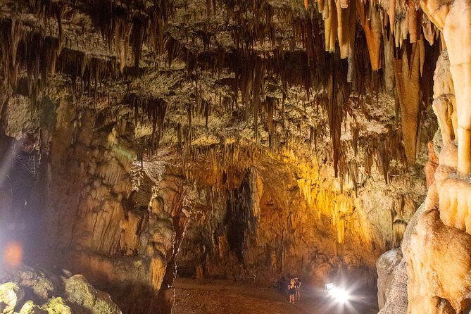 The Caves ....Drogarati Cave and Melissani Lake - What to pack and how to plan your body for caves