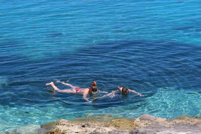 The Santa Maria 3 Island Cruise in the Aegean w/ Free Audio Guide - The Free Smartphone Audio Guide Turns Stops into Something You Can Explain