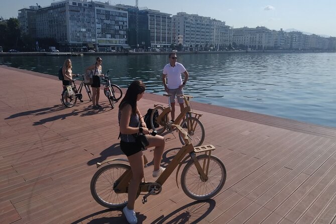Thessaloniki Bike Tour, the best way to explore the city - Arch of Galerius and the Roman power vibe