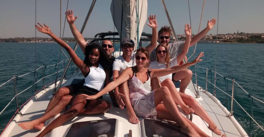 Thessaloniki: Half-Day Sailing Cruise to Shipwreck Bay - Snorkel Gear, Dolphins, and How to Get the Best Water Time