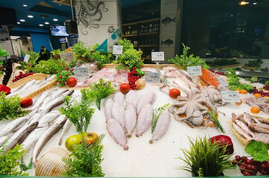 Thessaloniki: Open Market Food Tour with Tasting - Modiano Market and the grocery stop that teaches you what to buy