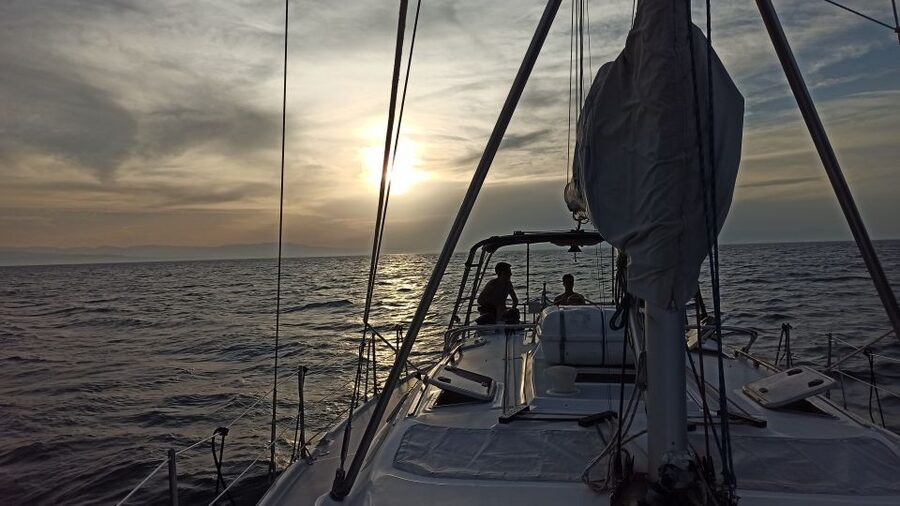 Thessaloniki Sunset Cruise departing from Nea Michaniona - The Sunset Moment: Why a Horizon View Beats the City View