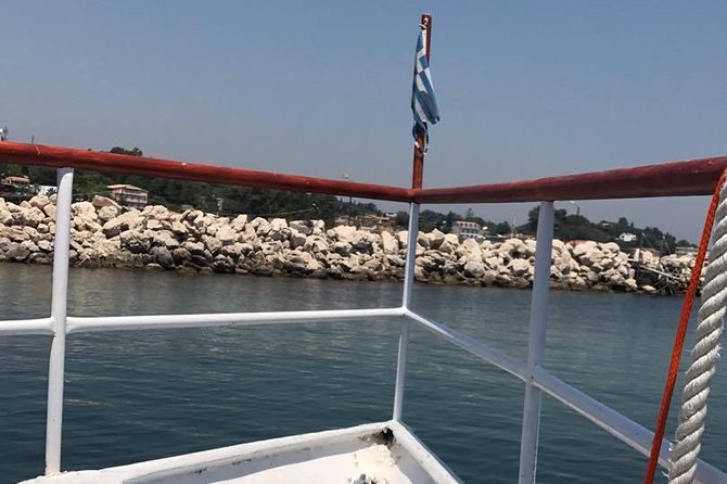 Turtle Spotting Cruise in Zakynthos - Getting to the turtles: why Marathonisi matters