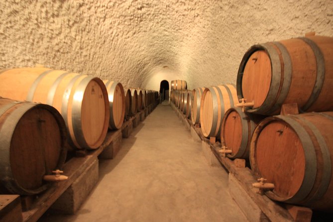 Wine Tour Santorini - Small group size and COVID-era practicalities