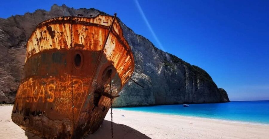 Zakynthos: early morning Shipwreck,Blue Caves and view point - Porto Vromi Maries to Navagio: getting the shipwreck up close