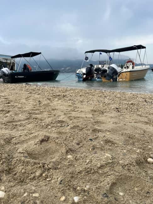 Zakynthos: Laganas Bay, Myzithres & Turtles Speedboat Tour - First stop on the water: Lagoon Bay viewing time