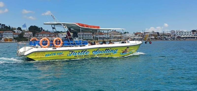 Zakynthos: Turtle Spotting, Marathonísi & Keri Caves Cruise - Crew and vibe: why Captain Dennis keeps showing up in good notes